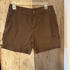 Columbia Titanium Brown Cargo Shorts with Omni Dry and Packable Hiking